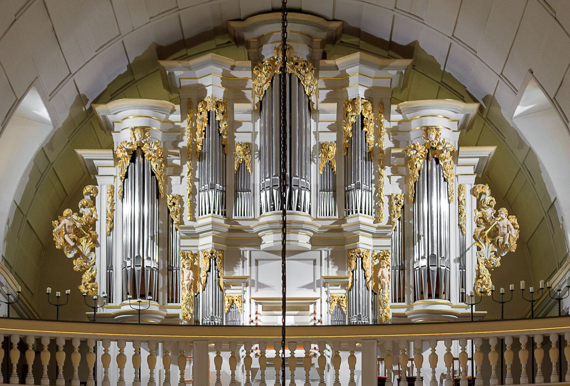 Bachkirche, Orgel