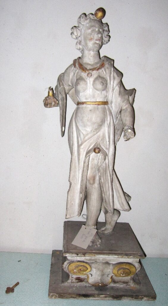 Figur Tugend Glaube des Epitaphs für Catharina Güttich