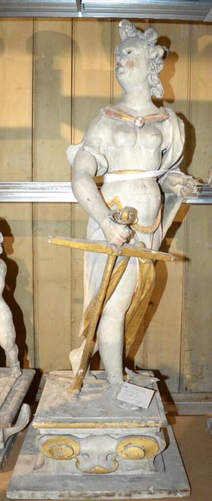 Figur Tugend Hoffnung des Epitaphs für Catharina Güttich